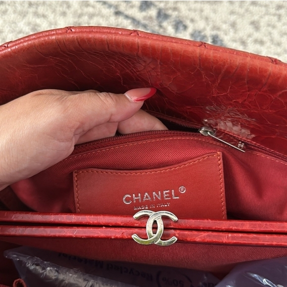 Chanel Leather handbag - Picture 9 of 13